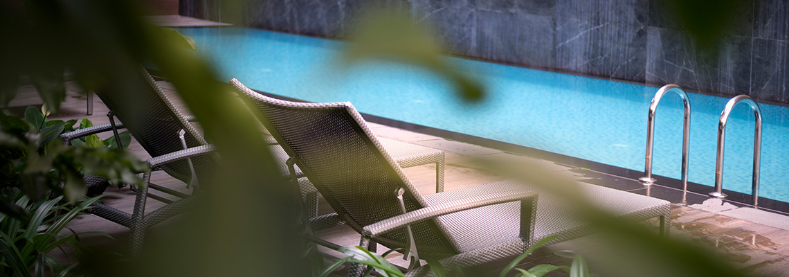 Pool at Hotel Mi Singapore